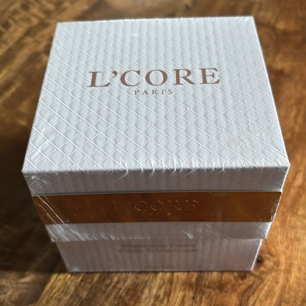 L'CORE Paris Brightening Cream 1.7oz MSRP 999 - Picture 4 of 6